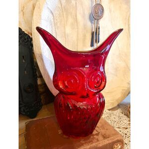 Vintage Amberina Owl Vase – Viking/Rainbow Glass Huntington WV – Hand-Blown Art